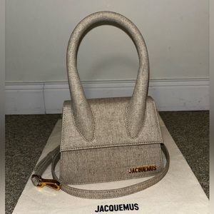 Jacquemus Le Chiquito